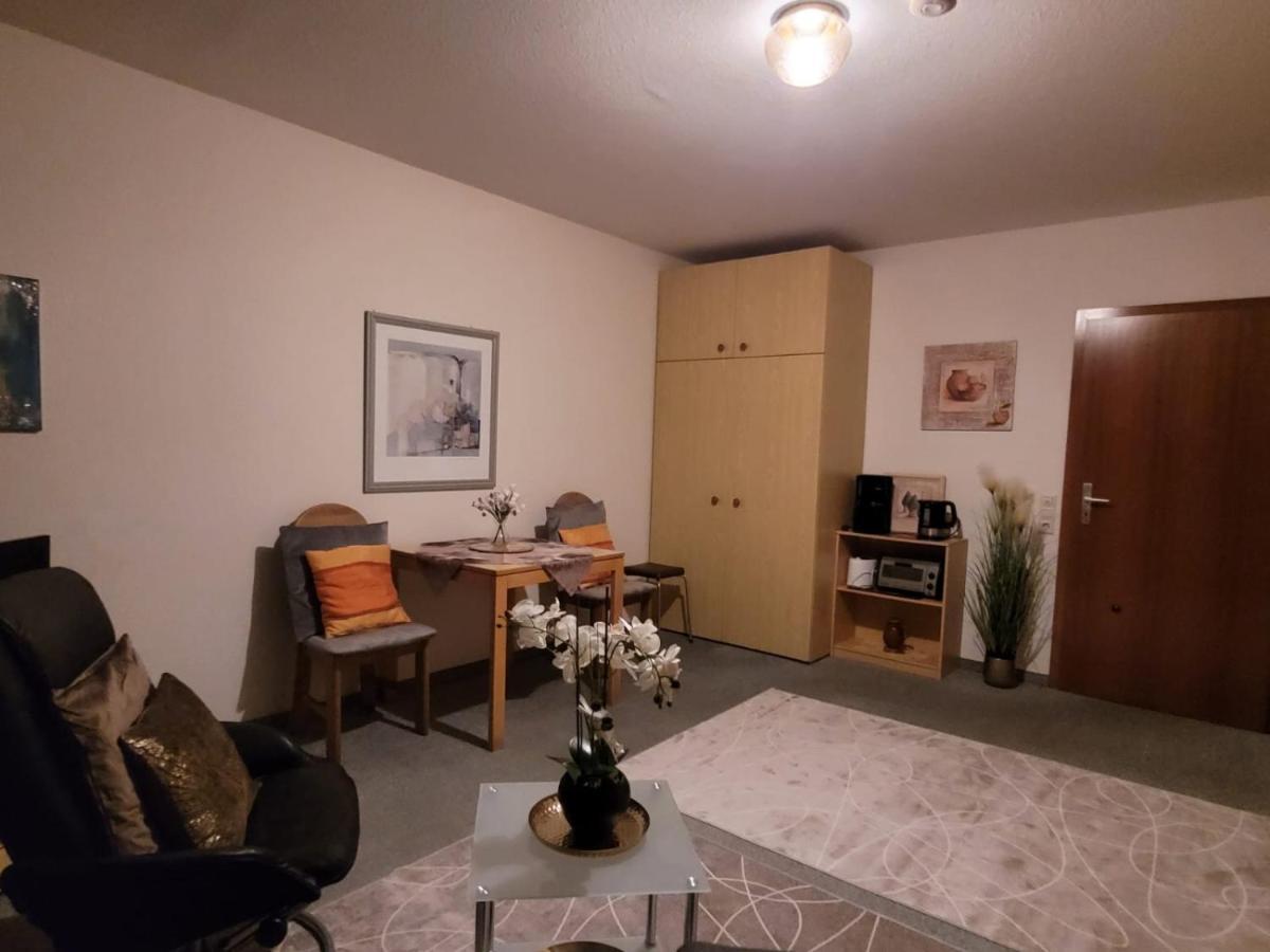 Appartement An Der Weinstrasse Bad Bergzabern Bagian luar foto